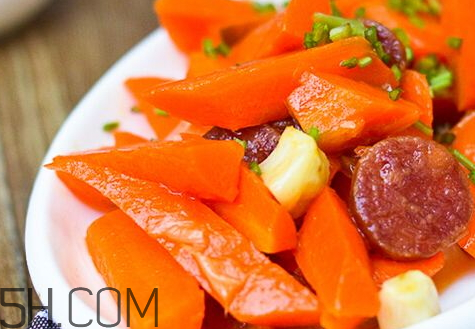 腊肠和鸡蛋能一起吃吗?,鸡蛋可以和腊肠炒在一起吗