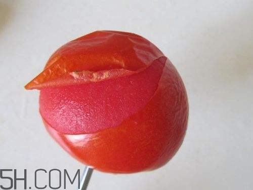 西红柿去皮最快的方法,西红柿去皮的方法