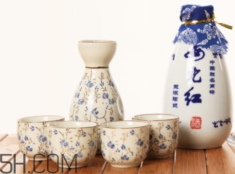 一两白酒的热量是多少大卡,一两白酒的热量是多少卡路里