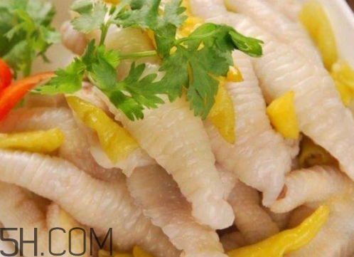 泡椒凤爪是生的还是熟的泡,泡椒凤爪是生的还是熟的?