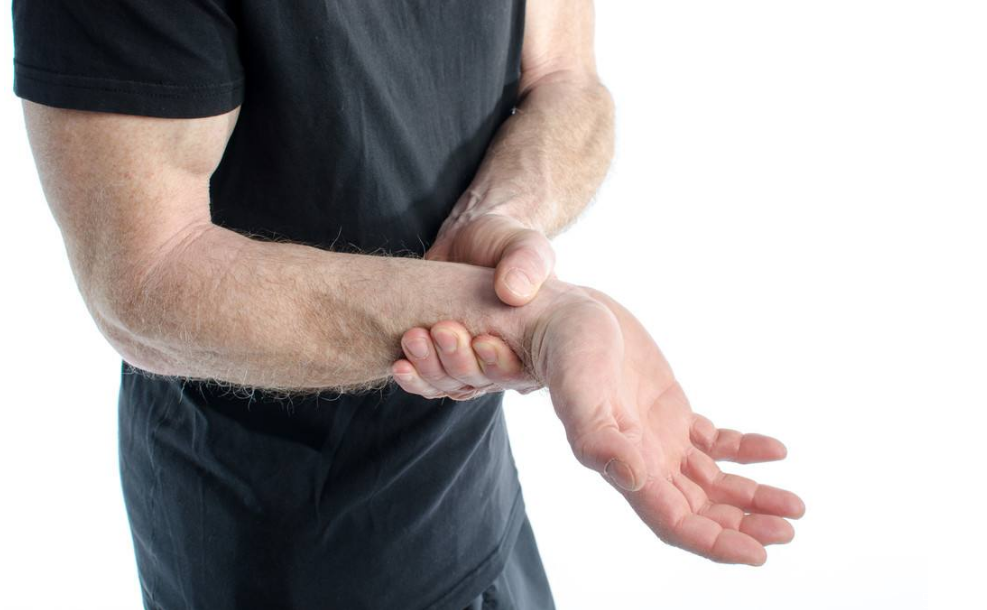 淤血多久能消失(脚指甲下的淤血多久能消失)