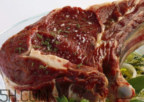 腌制咸牛肉一斤牛肉需要多少盐,腌牛肉一斤牛肉放多少盐