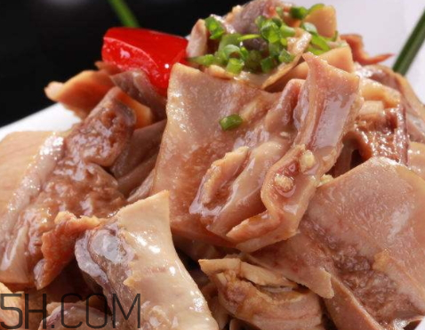 猪肚热量高吗减肥能吃吗,猪肚热量高吗