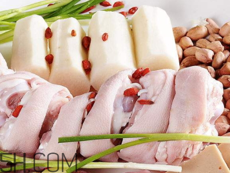 猪蹄可以和山药一起炖吗?,猪蹄和山药一起炖好吃又有营养?