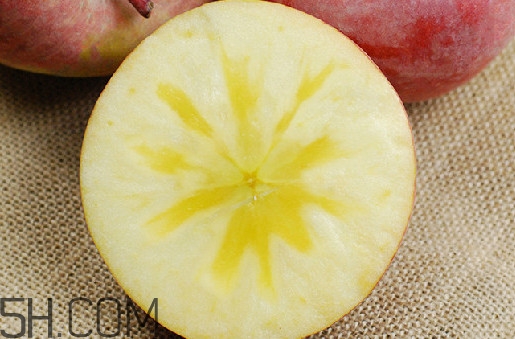 冰糖心苹果的糖心图片,丑苹果冰糖心