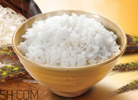 蛋炒饭用什么样的米饭,做蛋炒饭用什么米最好