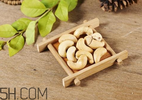 腰果是怎么长出来的?,腰果长什么样子