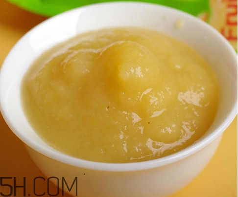 苹果泥是什么颜色的,苹果打成泥为什么会变色