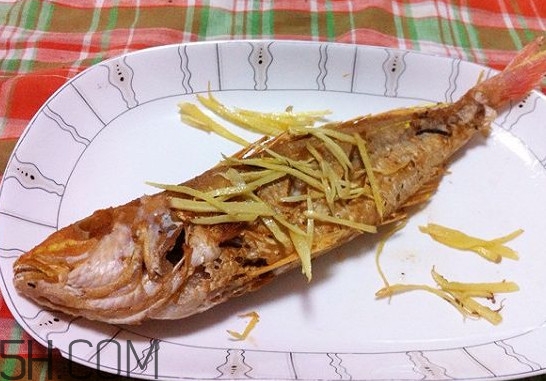 怎么去除鱿鱼的咸味,咸鱼去腥味的方法如下 怎么去除鱿鱼的咸味,咸鱼去腥味的方法如下