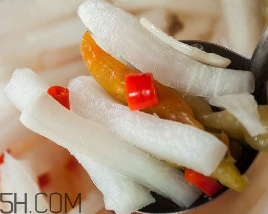 泡萝卜怎么做才好吃而且脆酸甜,白萝卜加什么吃可以减肥