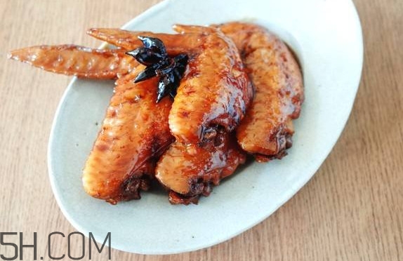 可乐鸡翅要焯水多久,可乐鸡翅的鸡翅用水焯一下吗