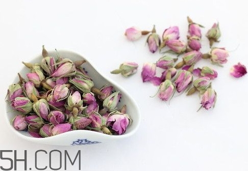 玫瑰花茶可以丰胸吗,玫瑰花茶能丰胸吗