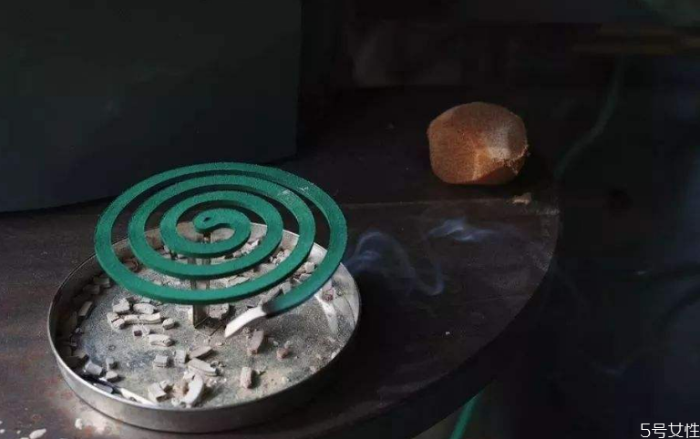 使用蚊香灰应注意什么(蚊香灰有什么用)