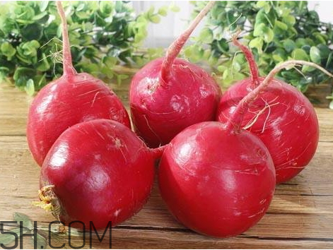 种的萝卜为什么会黑心,白萝卜心发黑能吃吗 白萝卜为什么会黑心 种的萝卜为什么会黑心,白萝卜心发黑能吃吗 白萝卜为什么会黑心