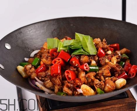 吊锅是哪里的特色菜,吊锅是哪个地方的特色