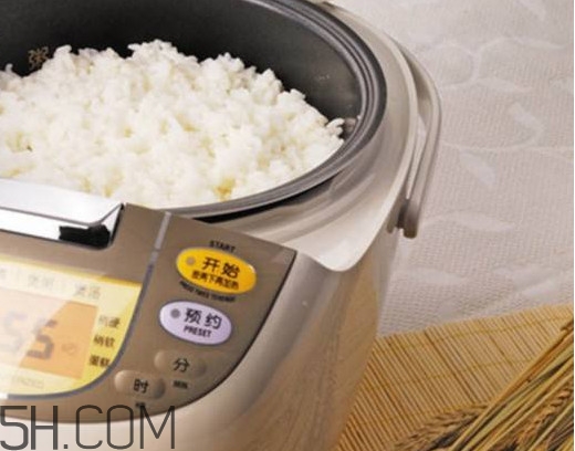 煮饭是用电饭煲还是电压力锅,煲饭用电压力锅好还是电饭锅好 煮饭是用电饭煲还是电压力锅,煲饭用电压力锅好还是电饭锅好