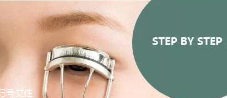 新手怎么画眼线简单又好看,初学者怎么画眼线