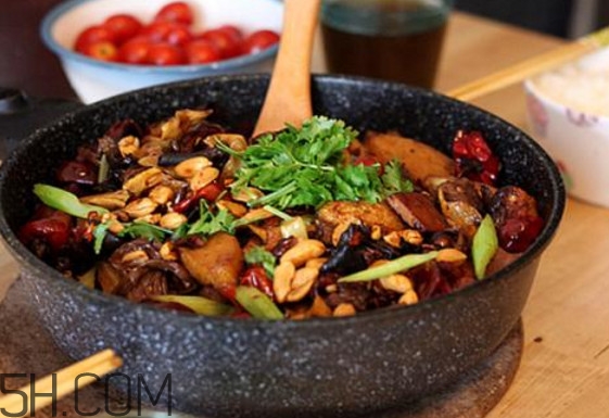 麻辣火锅底料怎么做,麻辣香锅怎么制作 麻辣火锅底料怎么做,麻辣香锅怎么制作