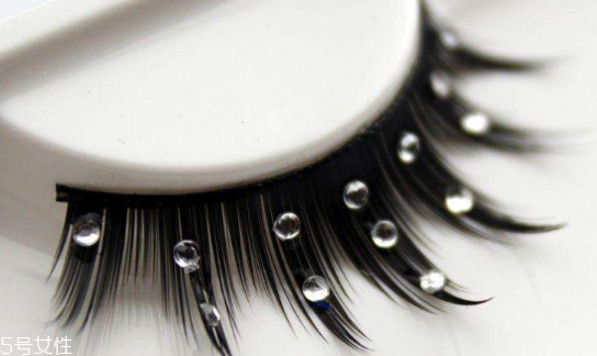 种睫毛有什么需要注意的,种睫毛注意事项