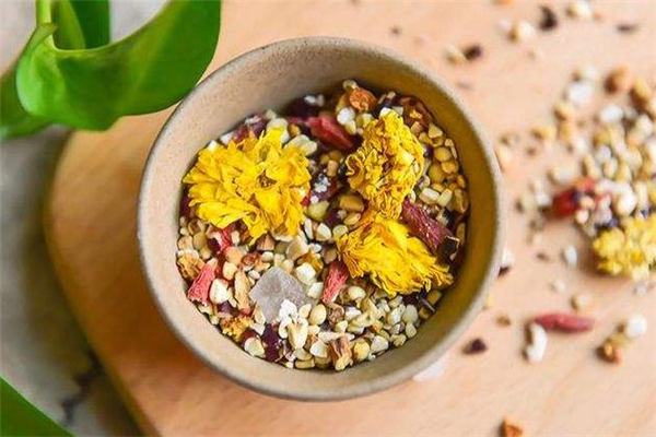 红豆薏米茶喝多久见效果,红豆薏米茶喝多久见效啊