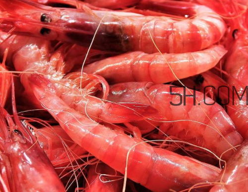 鲜虾能冷冻吗,新鲜的虾可以直接放到冰箱冷冻吗 鲜虾能冷冻吗,新鲜的虾可以直接放到冰箱冷冻吗