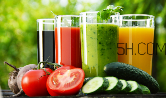 什么水果不能一起榨汁喝,水果可以一起榨汁吗