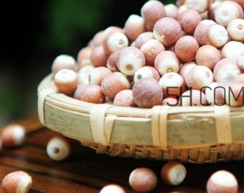 什么是鸡头米,它有什么作用,鸡斗米的功效和吃法鸡头米什么人不能吃