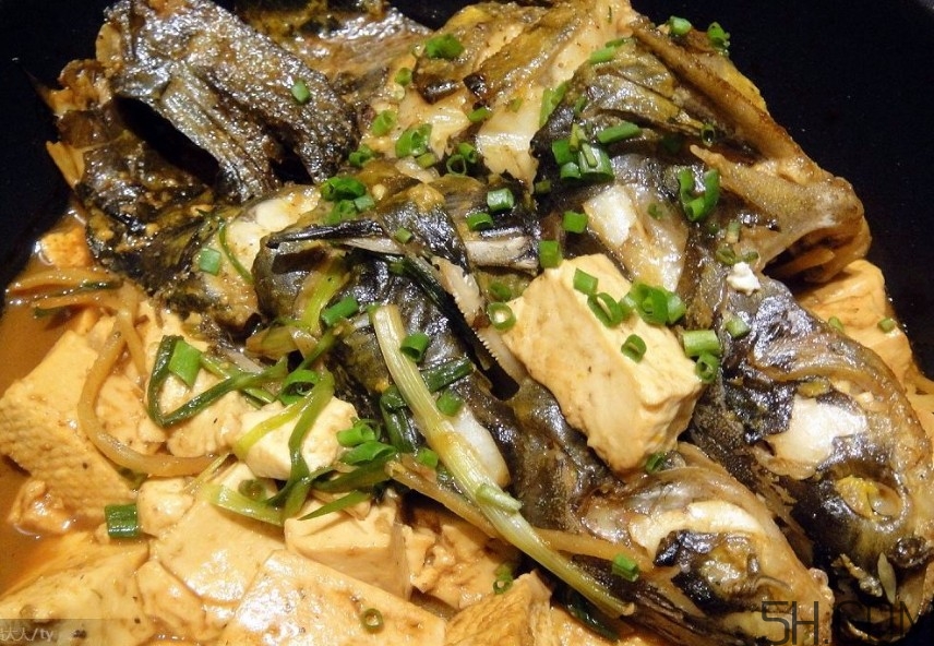 黄骨鱼和昂刺鱼一样吗,黄骨鱼有刺吗小孩能吃吗