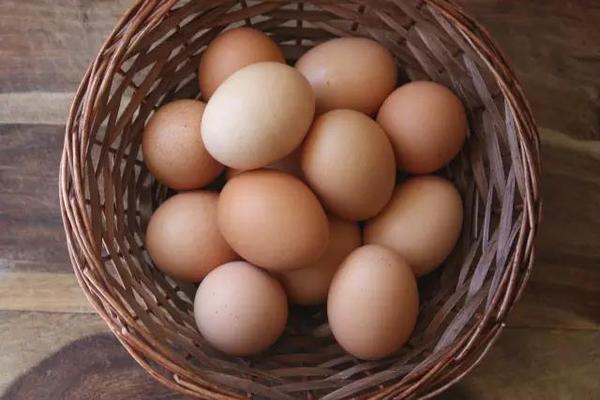 减肥早上可以吃几个鸡蛋,减脂早餐吃几个鸡蛋