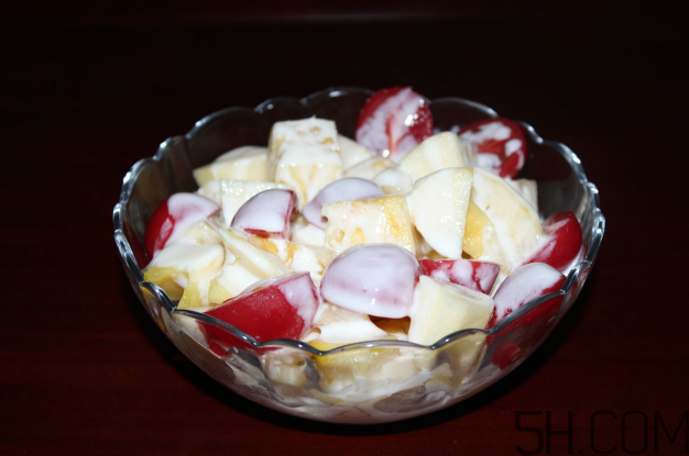 水果沙拉的热量是多少大卡,一份水果沙拉的热量