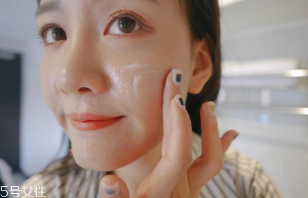 泛红肌肤怎么办?,皮肤发红怎么消红