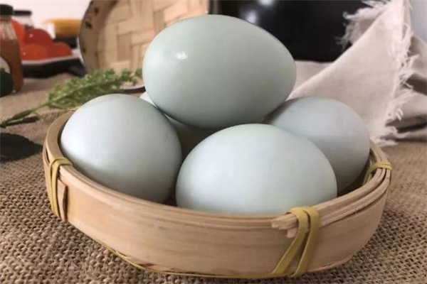 咸鸭蛋怎么煮不会破,咸鸭蛋怎么煮不会破不粘壳 咸鸭蛋怎么煮不会破,咸鸭蛋怎么煮不会破不粘壳