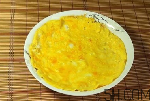 鸡蛋饼可以放牛奶吗,鸡蛋饼可以加牛奶吗