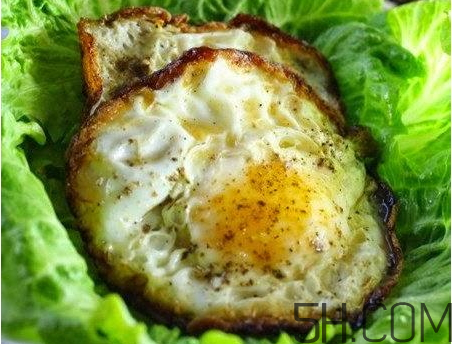 荷包蛋为什么发黑,为什么荷包蛋有些会发黑