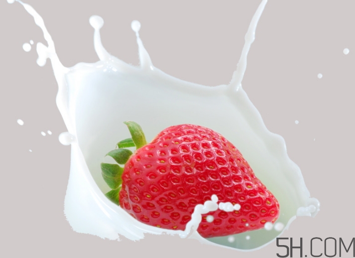 喝牛奶拉肚子怎么回事?,喝驼奶粉拉肚子怎么回事