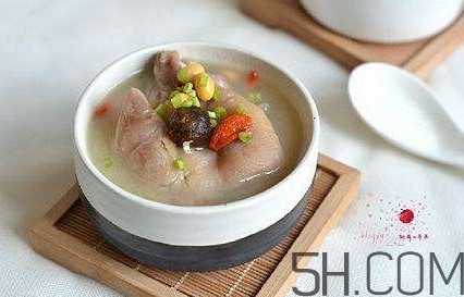 猪脚汤催奶吗,猪脚花生汤下奶吗 猪脚汤催奶吗,猪脚花生汤下奶吗