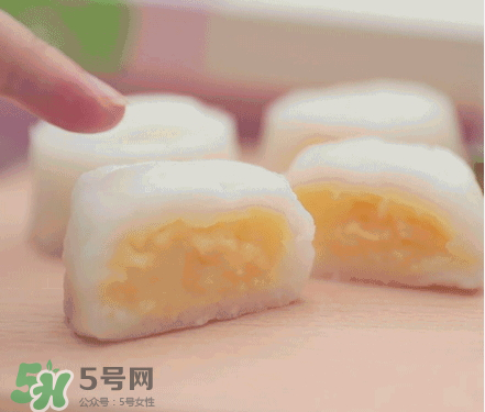 冰皮月饼怎么吃,冰皮月饼粉