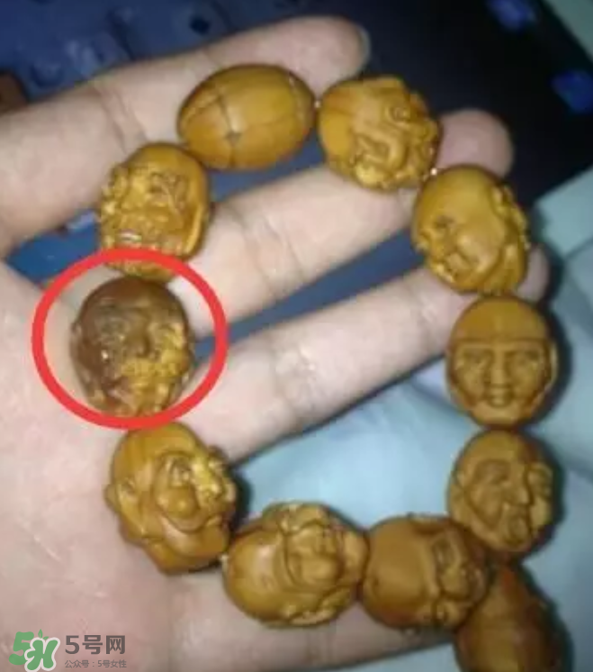 文玩阴皮是什么,文玩核桃有阴皮能不能玩过来 文玩阴皮是什么,文玩核桃有阴皮能不能玩过来