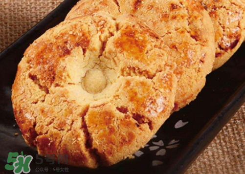 做桃酥可以用高筋面粉吗,桃酥可以用低筋面粉吗