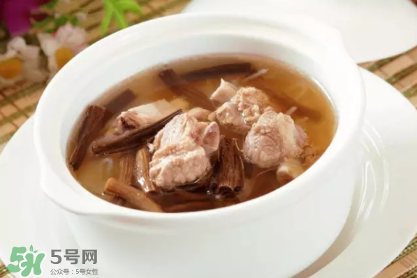 什么汤含钙高,什么汤的钙含量多