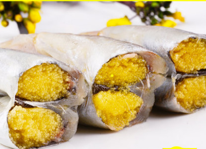 多春鱼怎么去内脏视频,多春鱼怎么去内脏