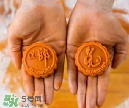 兔子吃月饼,月饼兔是什么