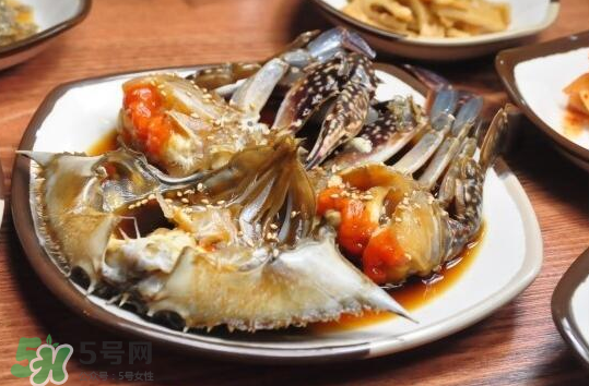 韩国酱蟹是生的吗,酱蟹是生的吗 韩国酱蟹是生的吗,酱蟹是生的吗