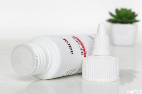 中耳炎是怎么引起的(中耳炎是怎么引起的 严重吗)