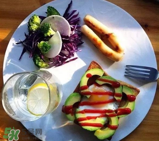 牛油果是什么味道的好吃吗,牛油果有什么作用 牛油果是什么味道的好吃吗,牛油果有什么作用