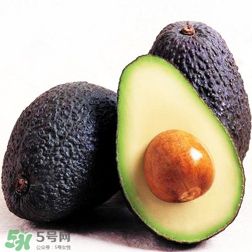 宝宝吃牛油果怎么吃好吃,婴幼儿吃牛油果的吃法