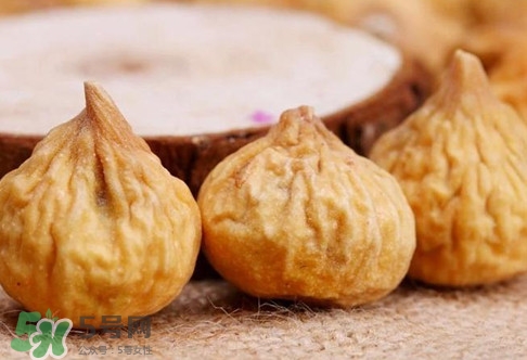 无花果干一天能吃多少个,无花果干一天吃多少为好