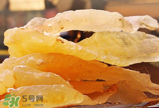 鱼胶和燕窝的功效哪个好,鱼胶燕窝的功效和作用