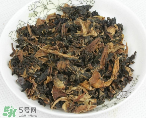 梅干菜是雪里红吗,梅干菜跟雪里红是一种菜吗