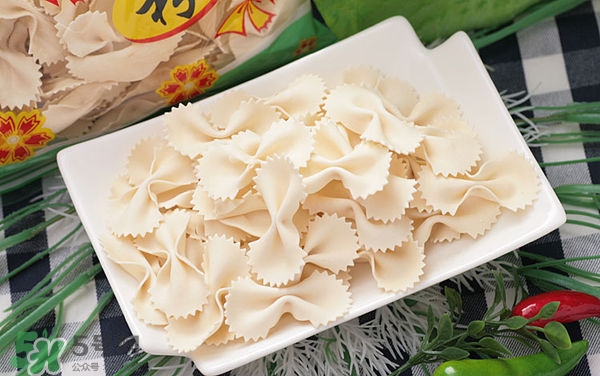 什么是蝴蝶粉,蝴蝶的粉实际上是什么